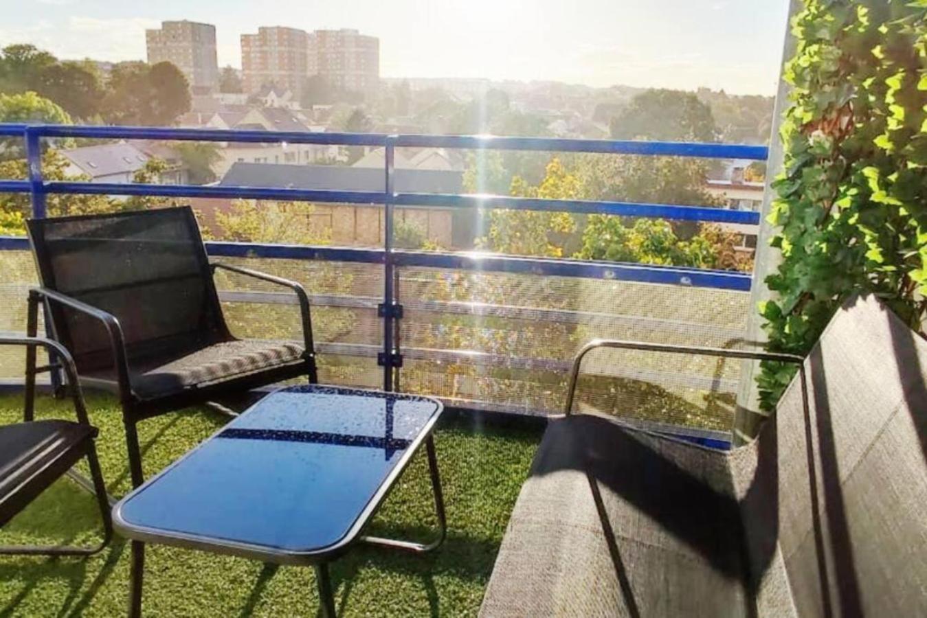 T4 Massy Tgv By Beds4Wanderlust - 80M2 Avec Terrasse Et Bureau - Proche Coulee Verte - Ideal Pro Ou Famille ภายนอก รูปภาพ